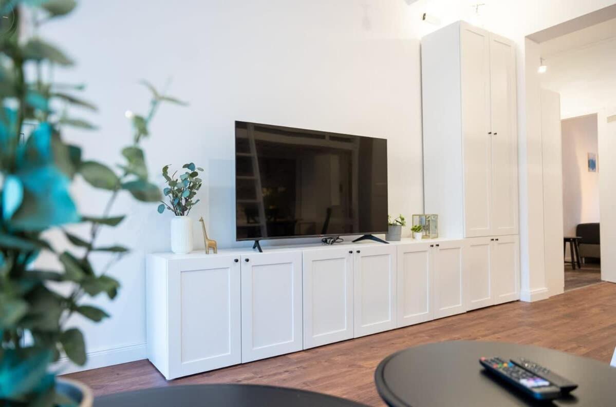 Shabby Chic Apartment In Ideal Location Hamburgo Exterior foto